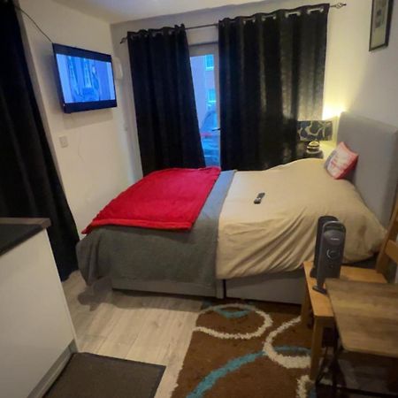 Cozy Small Studio 피터버러 외부 사진